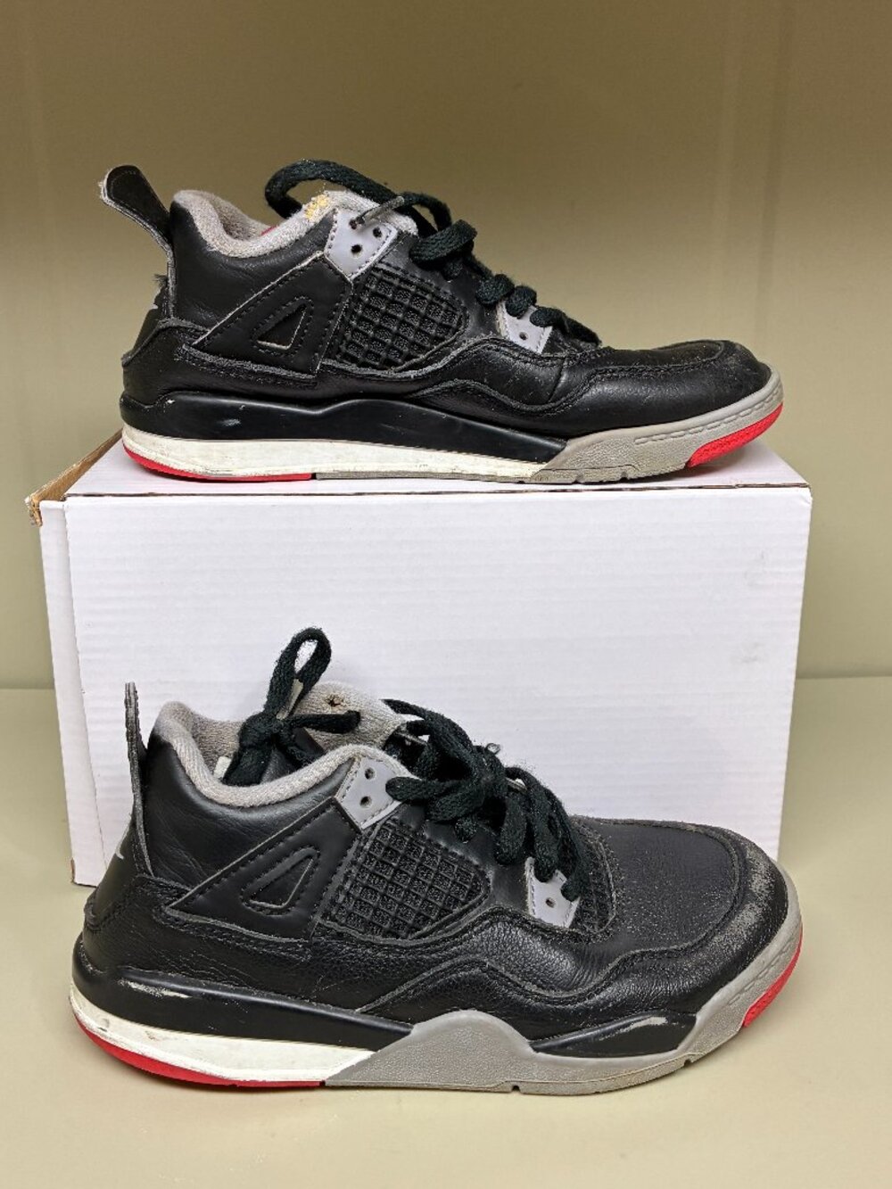 Nike Air Jordan 4 Retro PS Bred Reimagined Kids Size 13.5C Black BQ7669-006